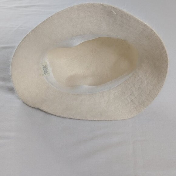 Y2k Off White Cream Rabbit Hair Wool Fuzzy Soft Embroidered Bucket Hat - Picture 3 of 5
